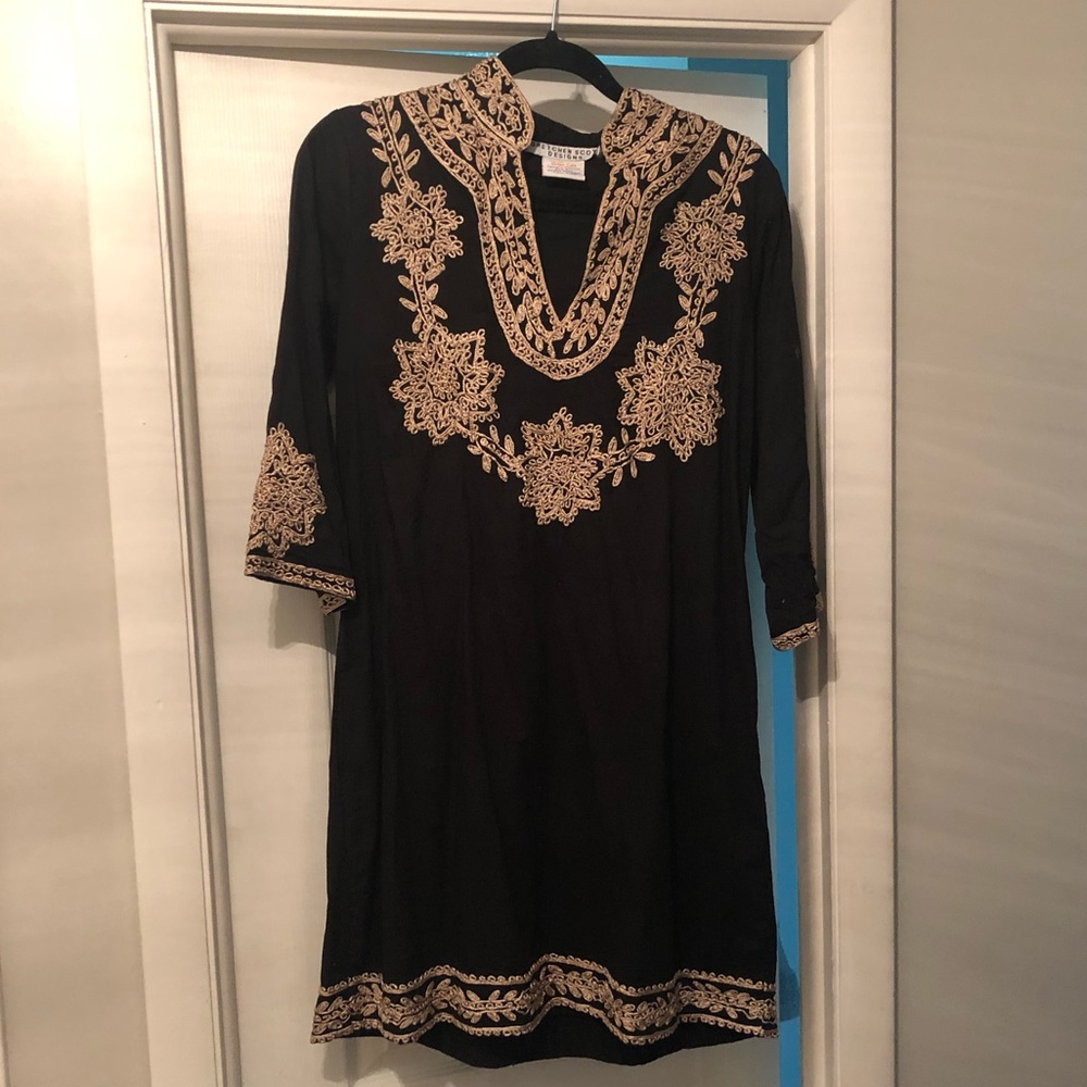 Gretchen Scott Black Tunic Sz M